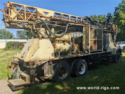 Used 1990 Built Ingersoll-Rand Drilling Rig for Sale